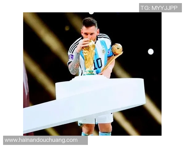 梅西的足球天赋与个人魅力全解析，探寻这位传奇球星的独特特征与影响力