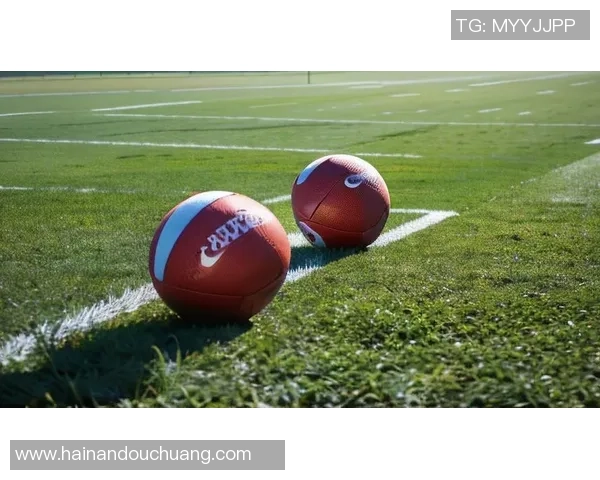 足球明星高清背景壁纸尽显球场风采与激情瞬间的完美结合 足球明星高清背景壁纸尽显球场风采与激情瞬间的完美结合