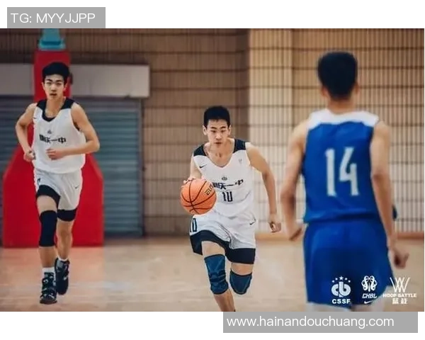 重庆篮球队在冠军赛中的个人能力分析与表现评估 重庆篮球队在冠军赛中的个人能力分析与表现评估